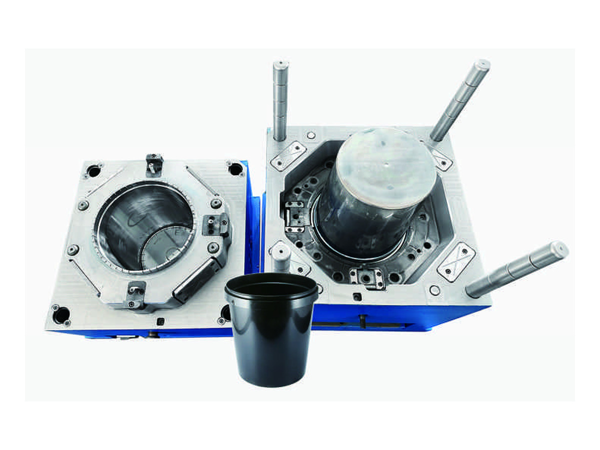 Round Bucket Injection Mould - Design 1