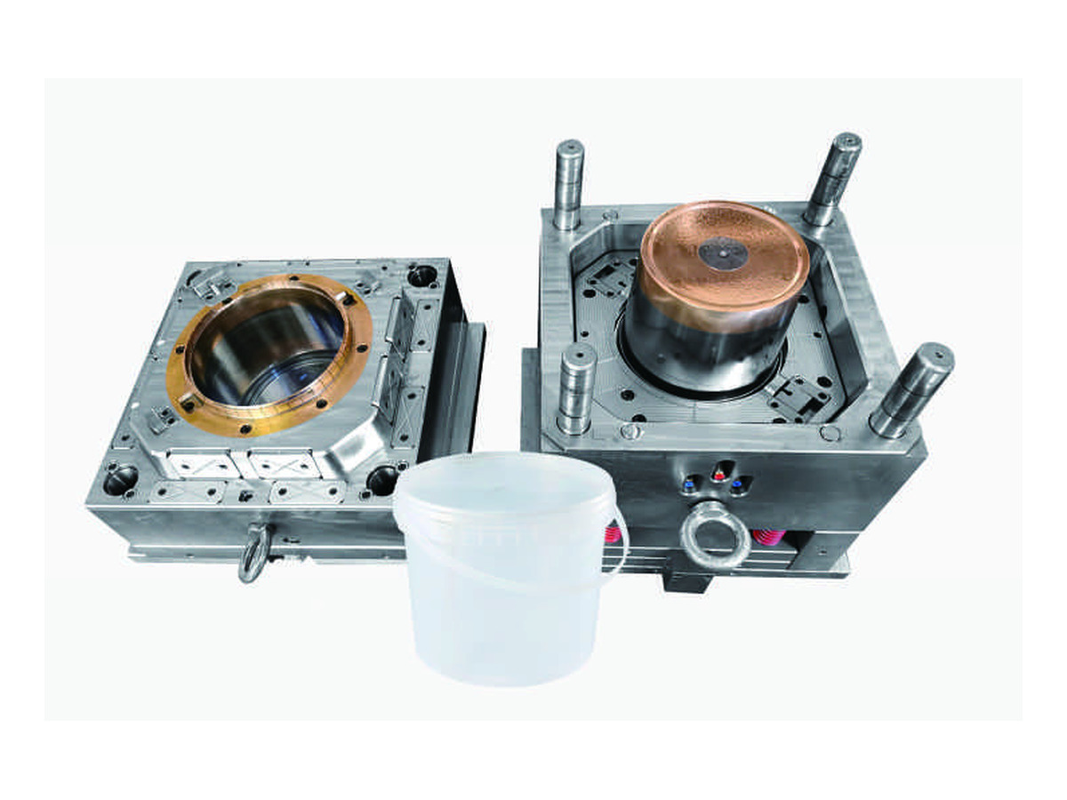 Round Bucket Injection Mould - Design 2